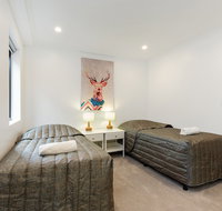 Balmain Modern Apartments - Accommodation QLD