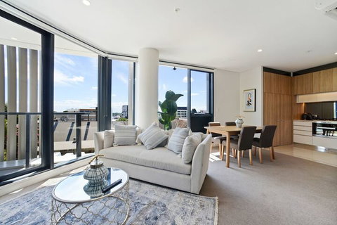 Modern Ultra Clean In The Heart Of Convenience - Accommodation QLD 2