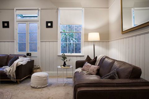 Albert Cottage - Accommodation QLD 4