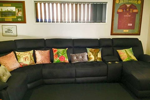 Yandina House - Accommodation QLD 5