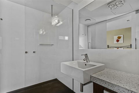 A Window On The Bay - Accommodation QLD 6