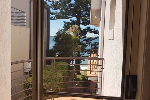 VUES At Salamander Bay - Accommodation QLD 4