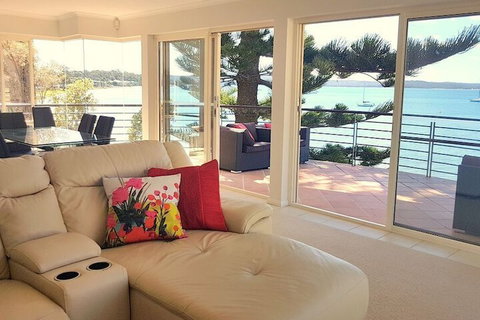 VUES At Salamander Bay - Accommodation QLD 3