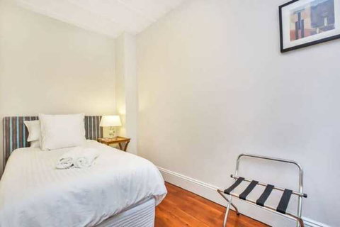 3 Bedroom Terrace At Harbour Bridge - Accommodation QLD 1