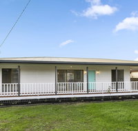 Settle in on 260 Settlement in Cowes - Accommodation QLD