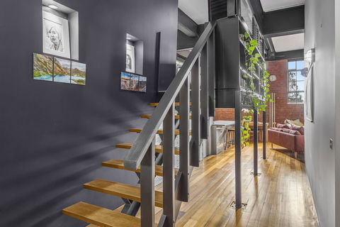 BOUTIQUE STAYS - Loft On Rose - Accommodation QLD 3