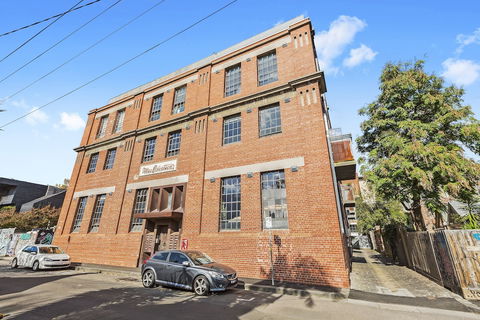 BOUTIQUE STAYS - Loft On Rose - Accommodation QLD 0