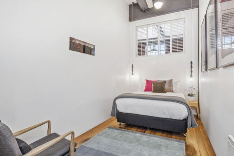 BOUTIQUE STAYS - Loft On Rose - Accommodation QLD 6