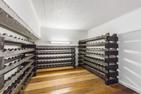 BOUTIQUE STAYS - Loft On Rose - Accommodation QLD 1