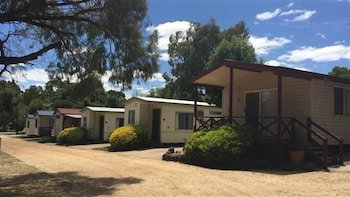 Acacia Caravan Park - Accommodation QLD 5