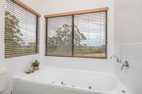 Karrak Reach Forest Retreat - Accommodation QLD 5