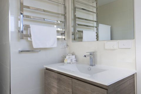 T-Bar On Twynam - Accommodation QLD 1