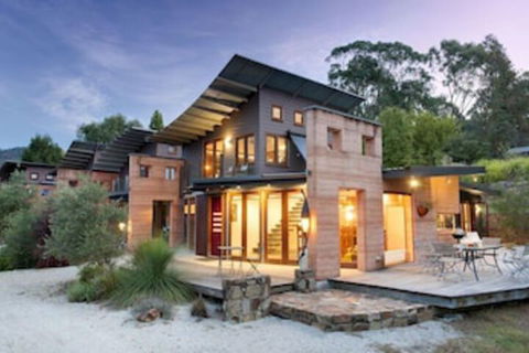 Eco Villa Mt Beauty Near Falls Creek & Bright - Accommodation QLD 0