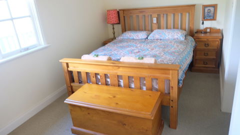 Yea Woodduck Cottage - Accommodation QLD 1