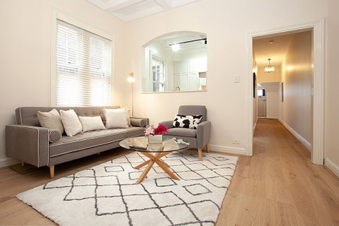 Urban Rest The Miller - Accommodation QLD 3
