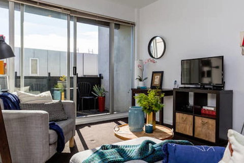 Mika, 2bdr Fitzroy Pad With Secure Parking - Accommodation QLD 2