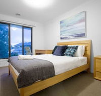 104 Sanctuary Lake Donatella Retreat - Accommodation QLD