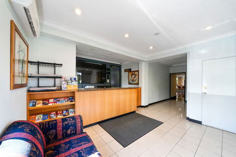 WM Hotel Bankstown - Accommodation QLD 2