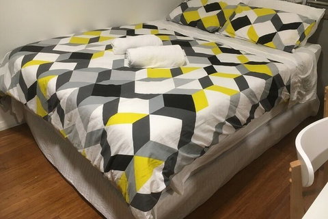 CBD Apartment In Perfect Location - Accommodation QLD 5