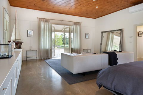 Orchards At Spring Vale Farm - Accommodation QLD 7