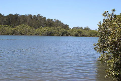 Waters Edge - Accommodation QLD 4