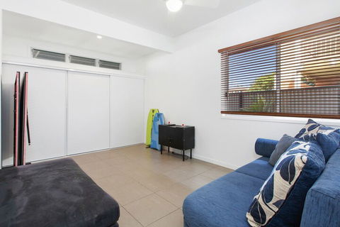 BEACH HOUSE On PEARL - Accommodation QLD 5