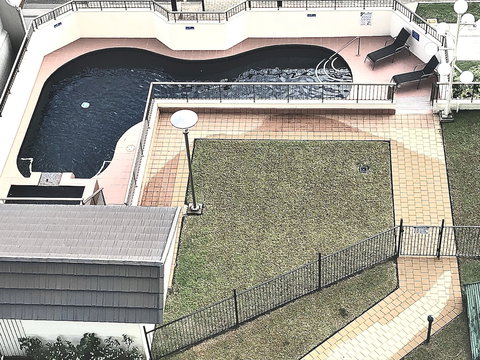 Cairns Apartment Esplanade Ocean Views - Accommodation QLD 2