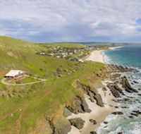 Cliffs End Beach Shack 105 Gold Coast Drive Carrickalinga - Accommodation QLD