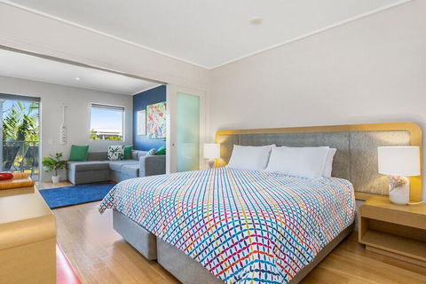 RESORT & SPA 6316 - Accommodation QLD 5