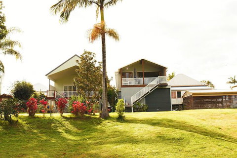 Riverlily - Accommodation QLD 1