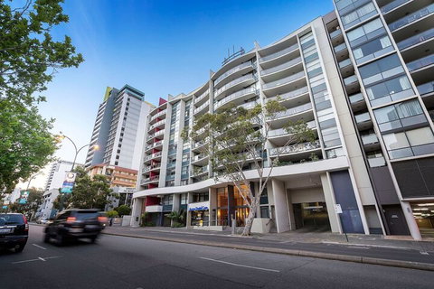 128 On The Terrace - Accommodation QLD 1
