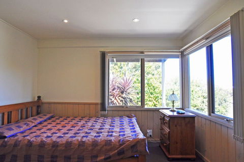 Archies Beachside Abode PET Friendly - Accommodation QLD 5