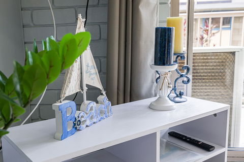 Family, Romance, Fun On Kings Beach - Accommodation QLD 2