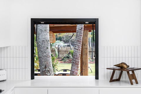 A PERFECT STAY - 3 Salty Sisters - Accommodation QLD 7