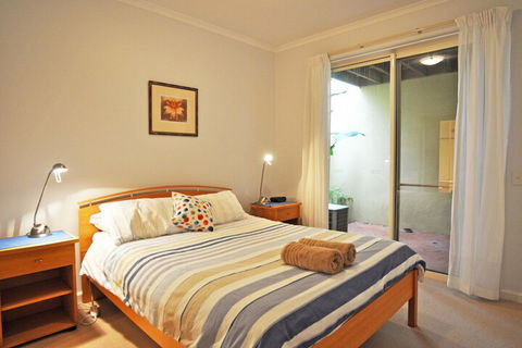 THE Sails 8 Linen Included Central Location - Accommodation QLD 7