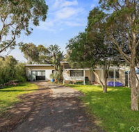 11 Findlay Street - Accommodation QLD