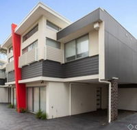 Phillip Island Townhouses - Accommodation QLD