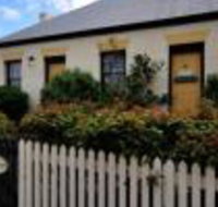 Sargeants  Armoury Cottages 1823 - Accommodation QLD