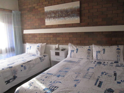 Barham Club Motor Inn - Accommodation QLD 0