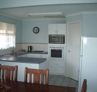 Busselton Holiday Village - Accommodation QLD