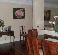 83 on Swan B  B - Accommodation QLD