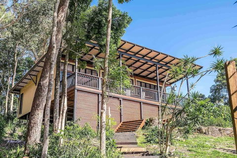 A PERFECT STAY - Ourmuli Cabin - Accommodation QLD 1