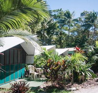 Dougies Backpackers - Accommodation QLD