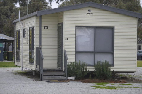 Kerang Cabins - Accommodation QLD 2