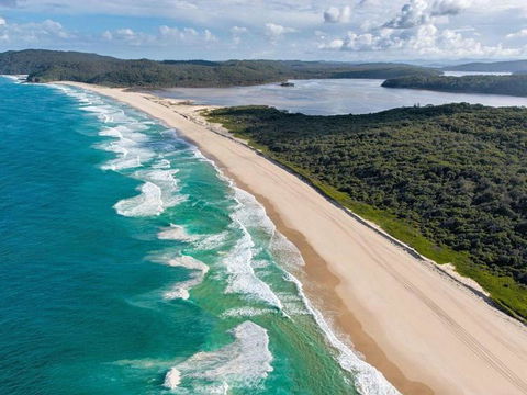 Fyshwicks Cottage - Accommodation QLD 2