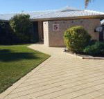 Alexander Drive B  B - Accommodation QLD