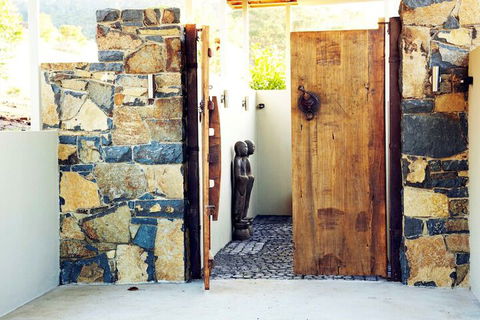Dragonfly Lodge - Accommodation QLD 1