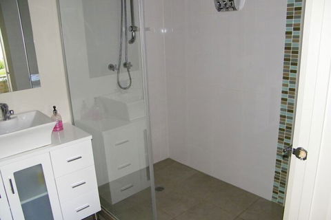 De'Vine Escape - Accommodation QLD 5