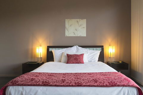 De'Vine Escape - Accommodation QLD 3