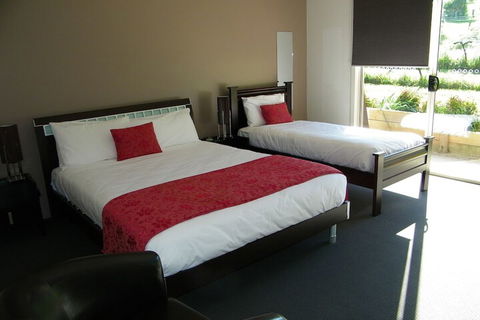 De'Vine Escape - Accommodation QLD 4
